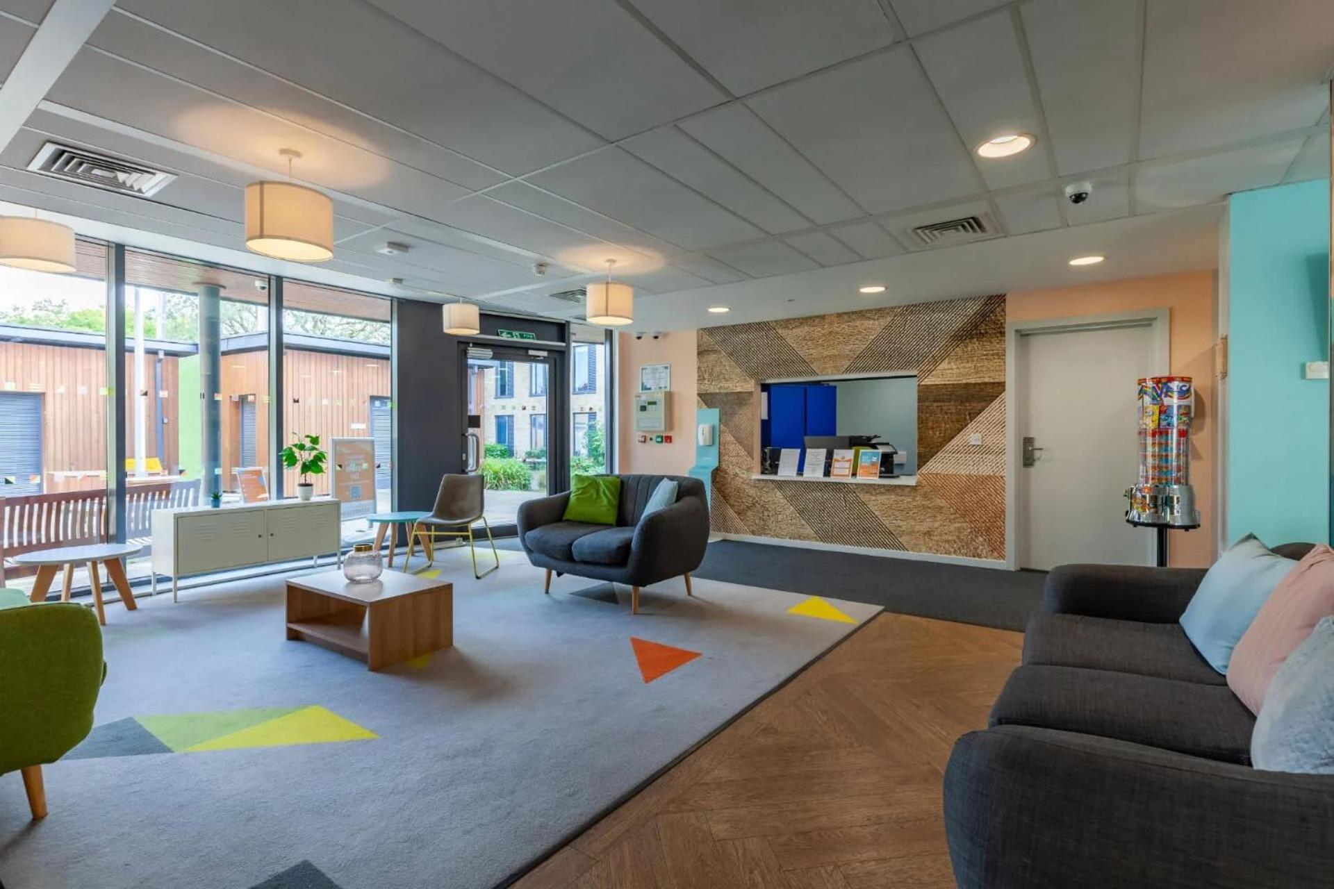 Students Only - Kendrick Hall In Reading Luaran gambar